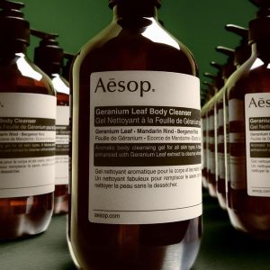 Aesop Geranium Leaf Body Cleanser & Balm Set | Green. Citrus Fresh Duo to Cleanse and Hydrate Skin | Geranium Leaf. Mandarin Rind. Bergamot Rind | 16.9 oz + 16.5 oz