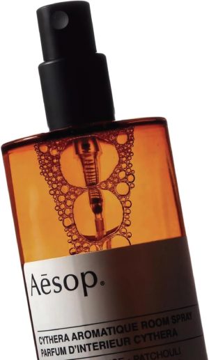Aesop Cythera Aromatique Room Spray | Non-Aerosol Air Freshener | Woody. Opulent. Spicy | Aroma for Several Hours | 3.3 oz / 100mL