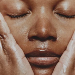 Aesop Immaculate Facial Tonic | Vitamin-Rich. Hyrdating Gentle Exfoliant | for Refined Skin Texture | 3.3 fl oz