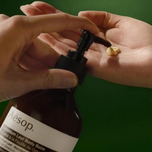 Aesop Geranium Leaf Body Cleanser & Balm Set | Green. Citrus Fresh Duo to Cleanse and Hydrate Skin | Geranium Leaf. Mandarin Rind. Bergamot Rind | 16.9 oz + 16.5 oz