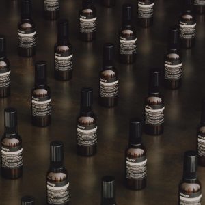Aesop Tame Hair Serum | Smooth Hair. Flyaways. Frizz | Lightweight Formulation Without Stickiness or Build-Up | 2 oz / 60mL