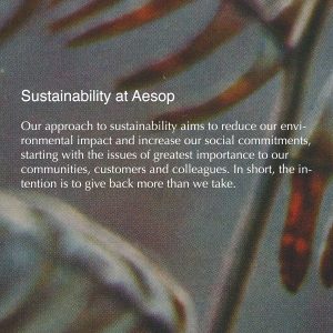 Aesop Istros Aromatique Room Spray | Non-Aerosol Air Freshener | Vibrant. Floral. Smoky | Aroma for Several Hours | 3.4 oz / 100mL