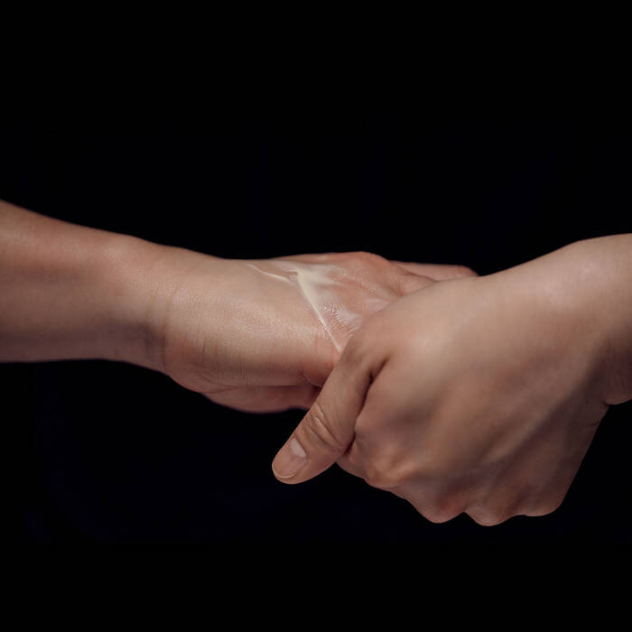 Aesop_Hand_Reverence_Aromatique_Hand_Balm_PDP_Primary_Image_Use_Desktop_1500x1500px